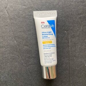 CeraVe ultra-light moisturizing lotion SAMPLE